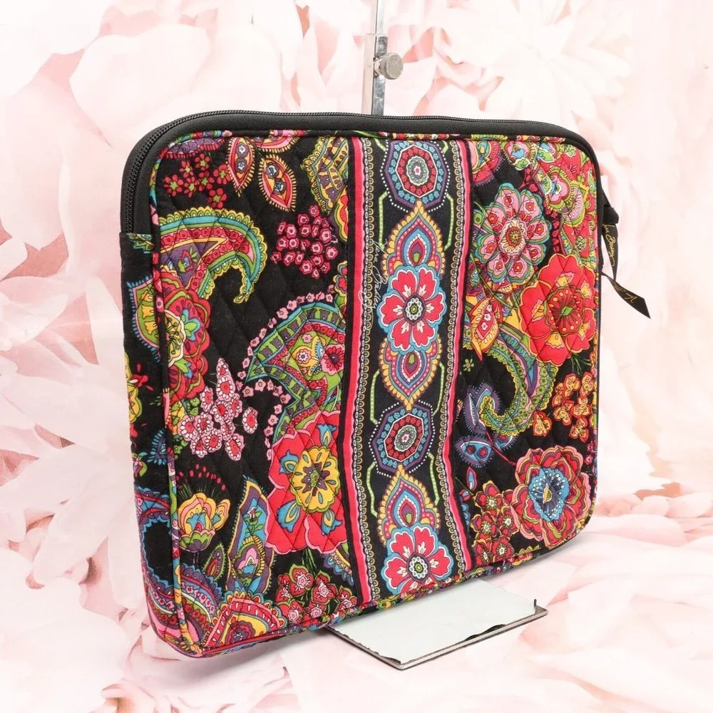 Vera Bradley Laptop Sleeve Case Zip Top Quilted Floral Paisley Multicolor